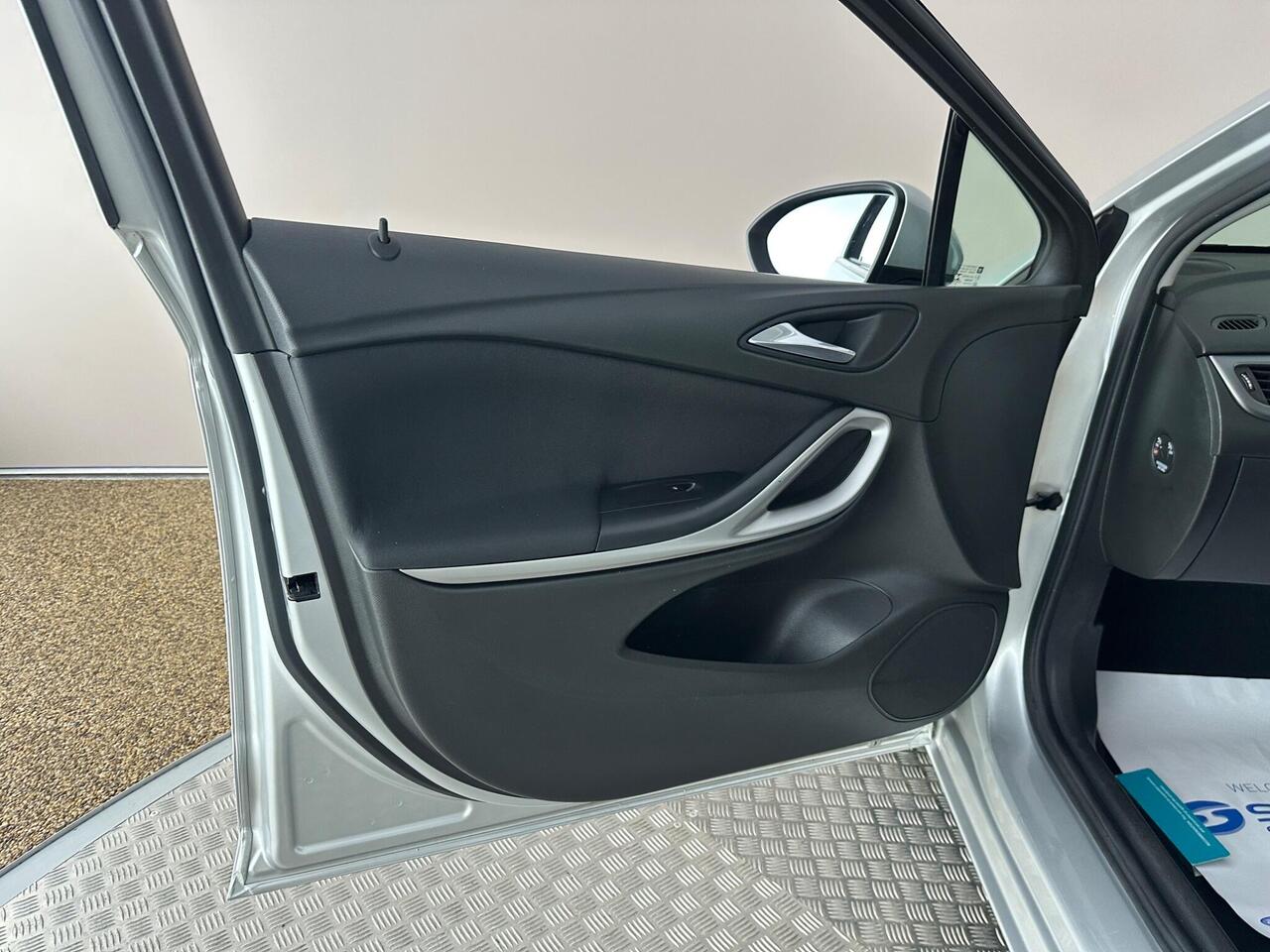 Vauxhall Astra FP70EXB