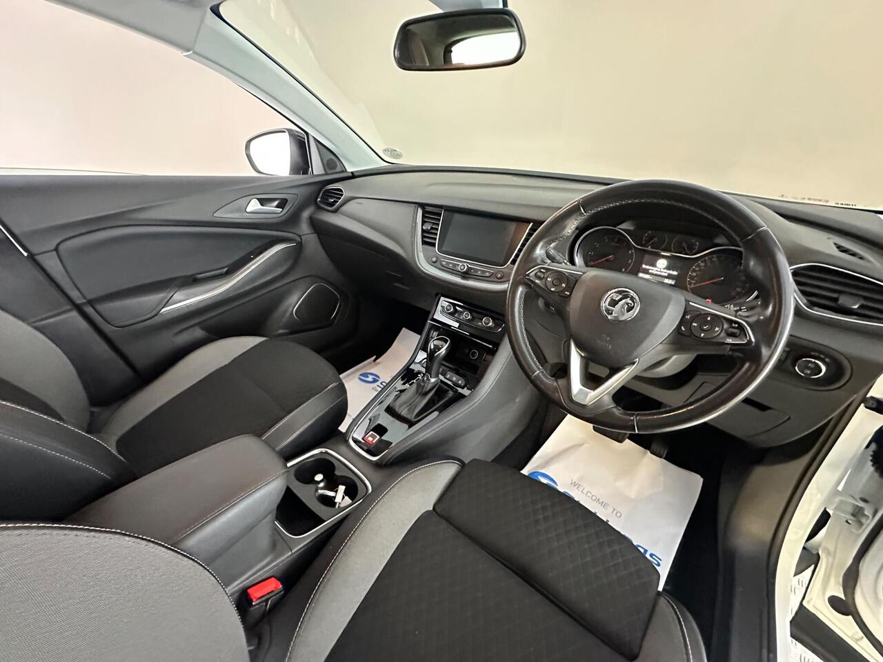 Vauxhall Grandland X KE21MXZ