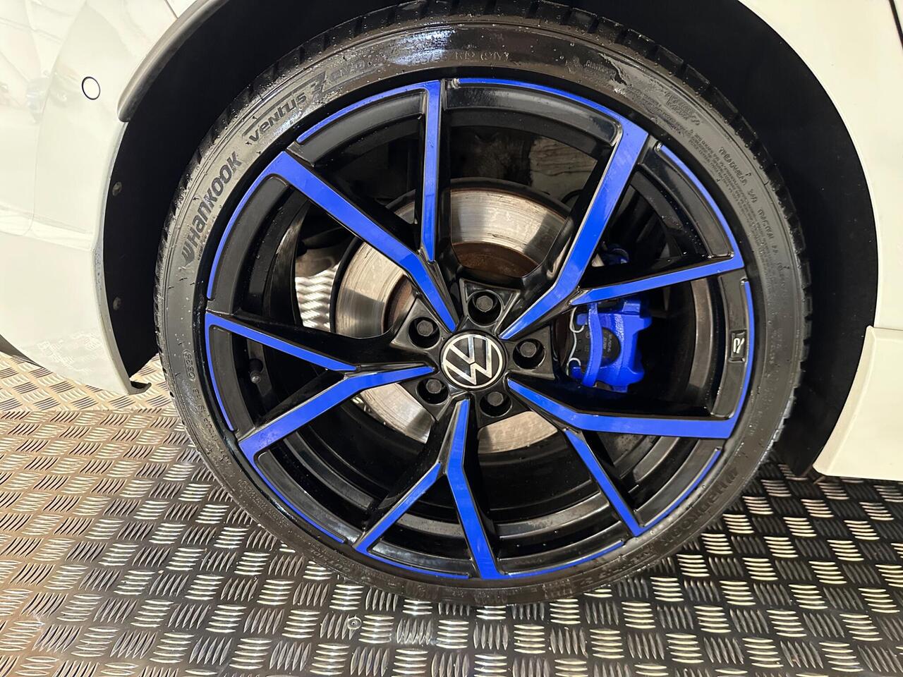 Volkswagen Golf GM23TPY