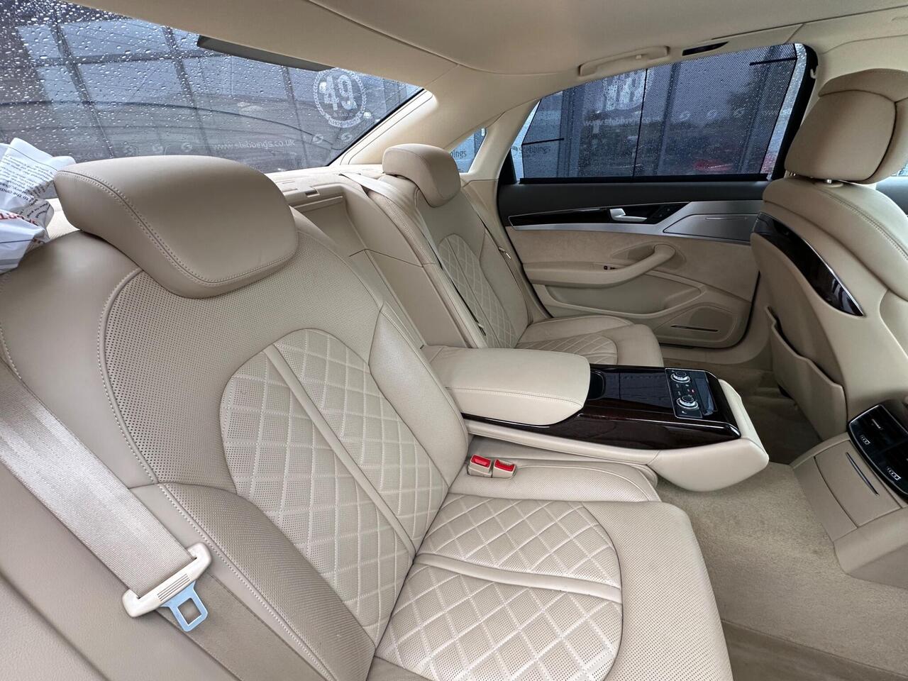 Audi A8 AP14ECN