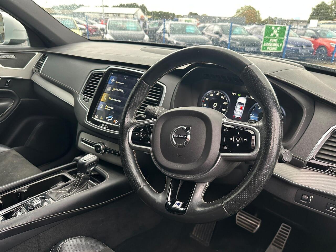 Volvo XC90 DK68FHC