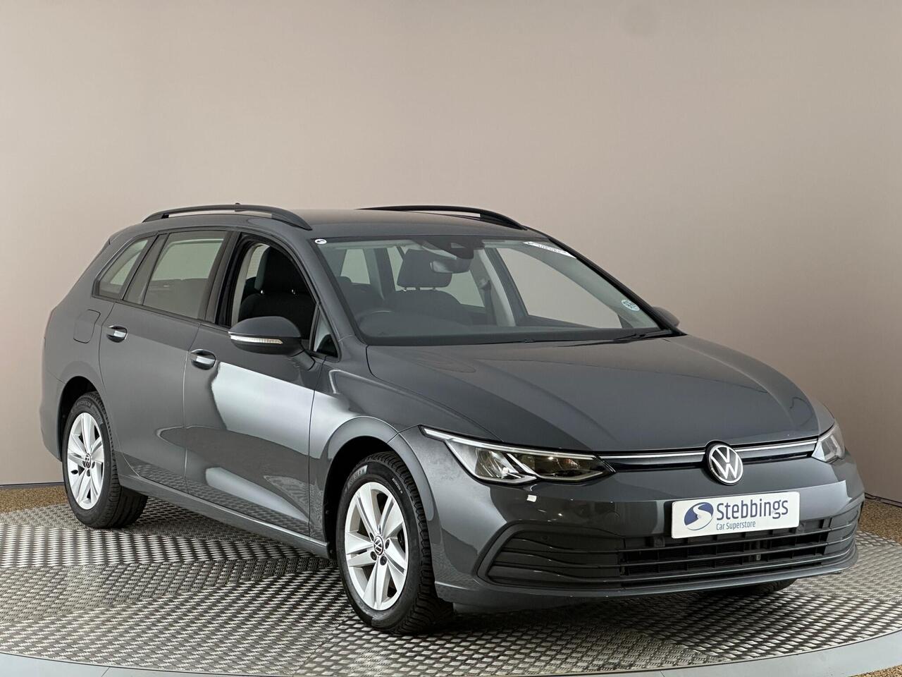 Volkswagen Golf VE22LUD