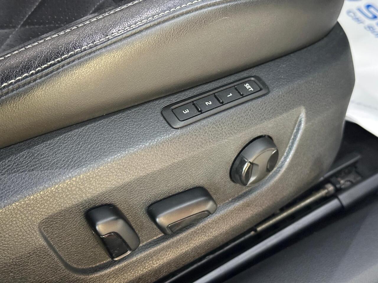 Skoda Superb AX17GDE