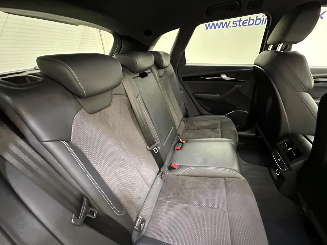 Audi Q5 WF69XDN