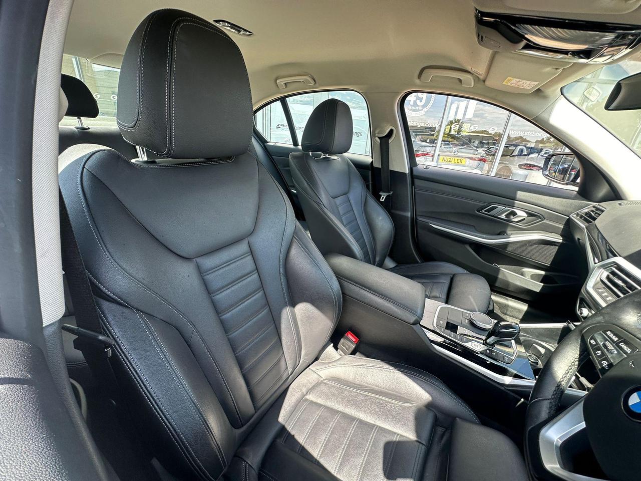 BMW 3 Series YB21MVT