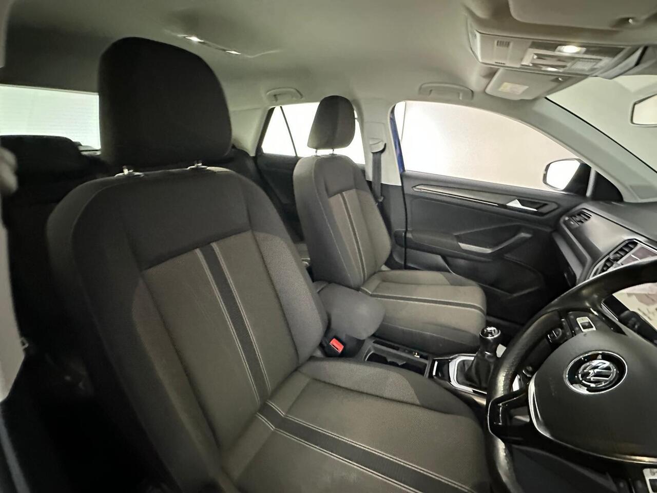 Volkswagen T-Roc DA69JFF