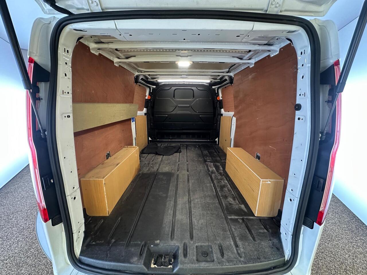 Ford Transit Custom MD23GPY