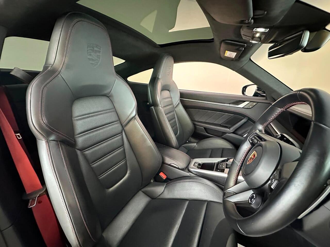 Porsche 911 AO73WWE