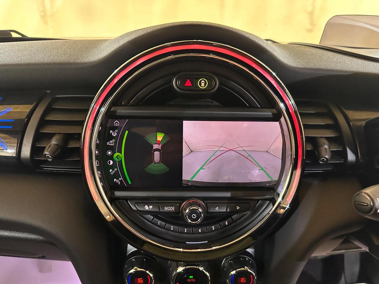 MINI Electric Hatch YG20SXZ