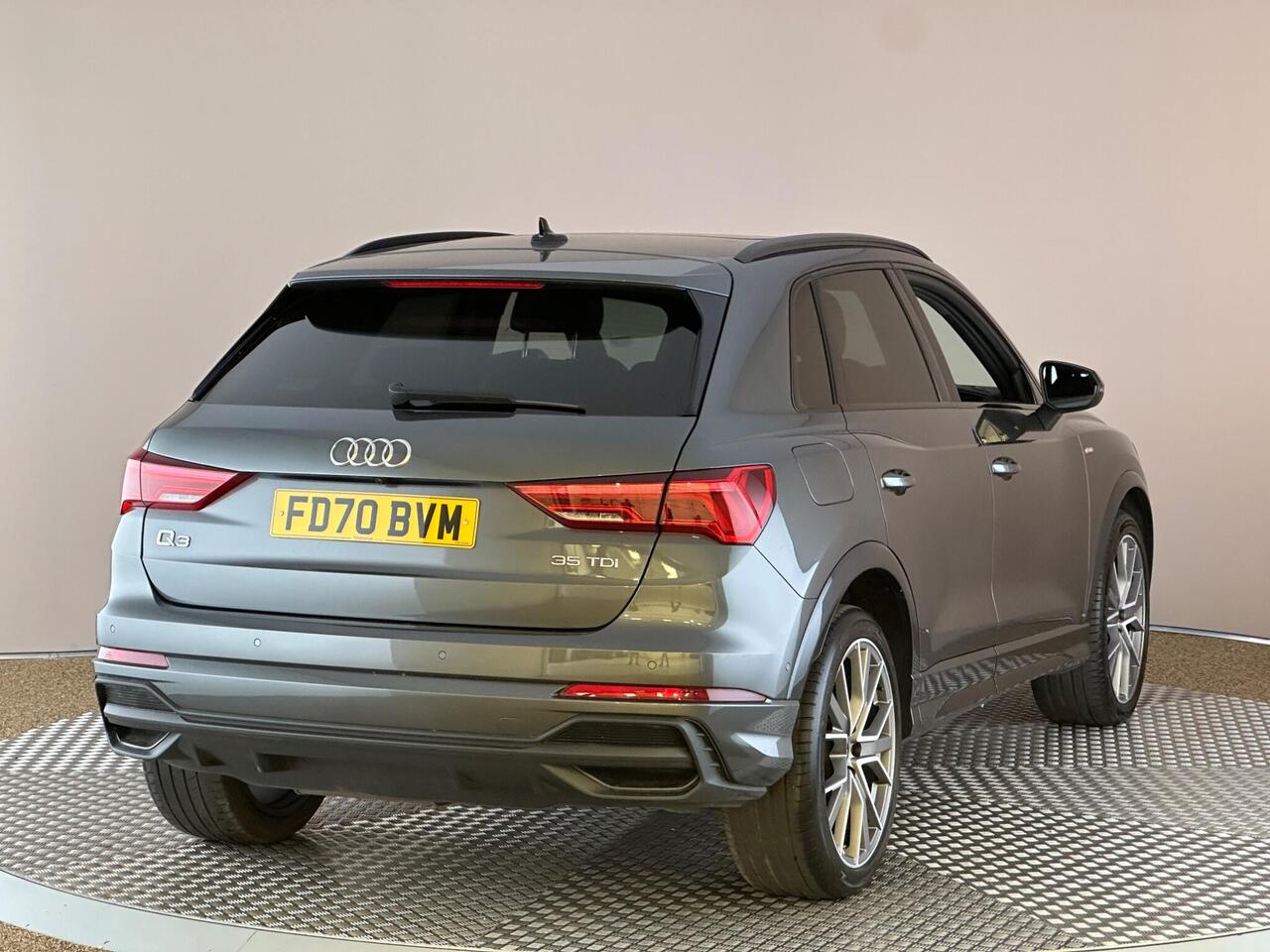 Audi Q3 FD70BVM