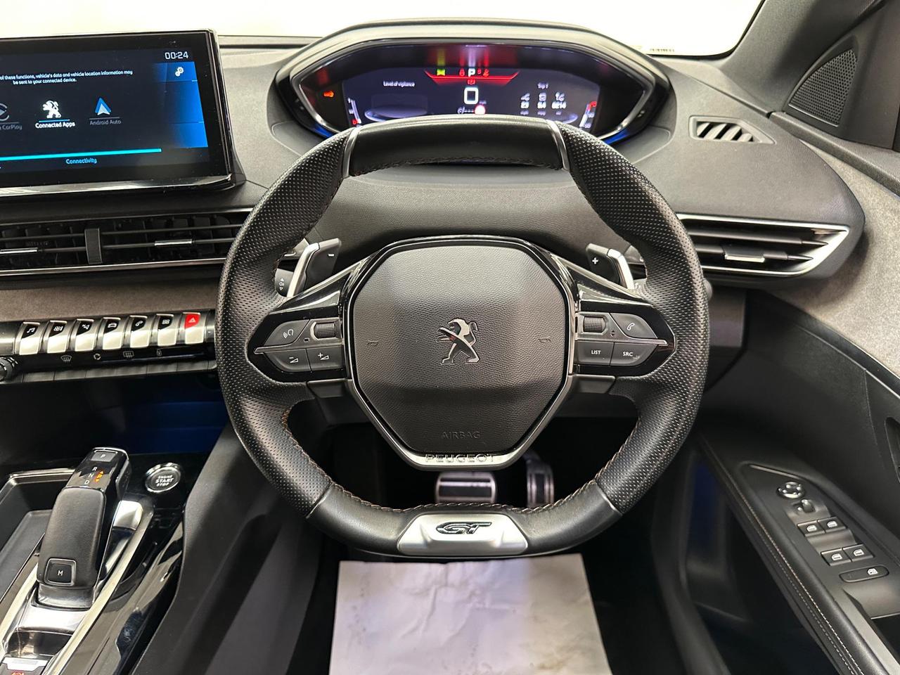 Peugeot 5008 SB71YGH