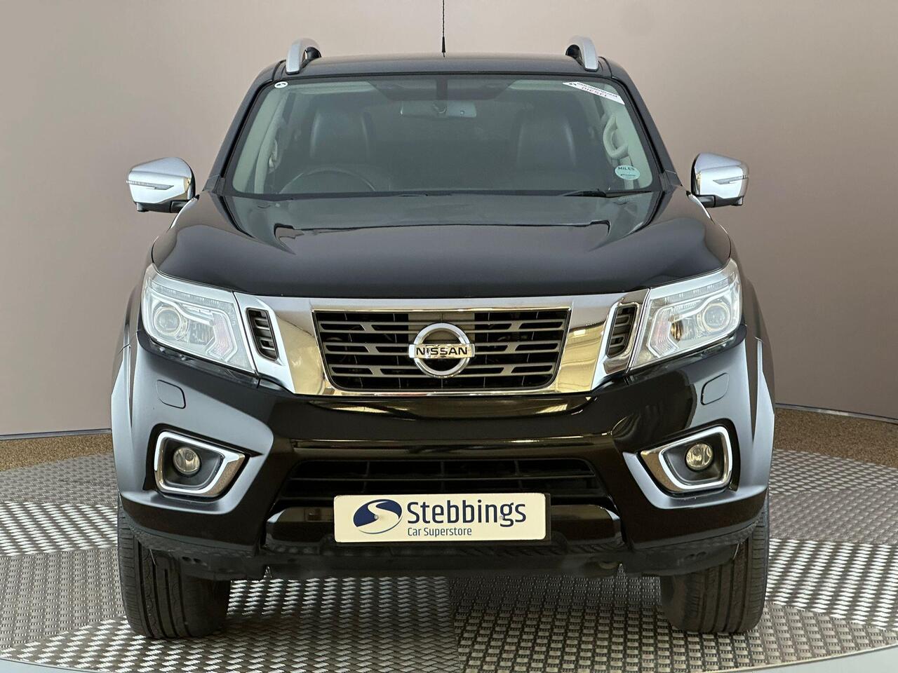 Nissan Navara WJ68YNW