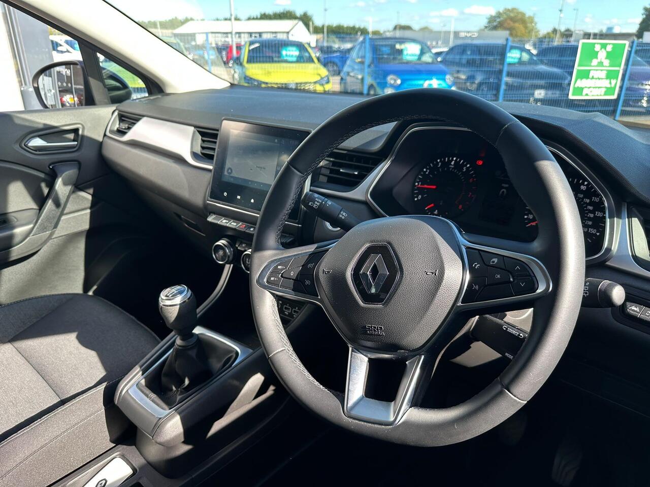 Renault Captur NL22YHZ