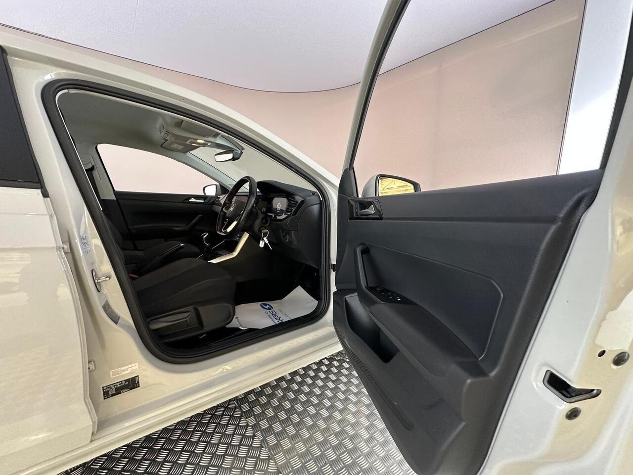 Volkswagen Polo GL73ZVD