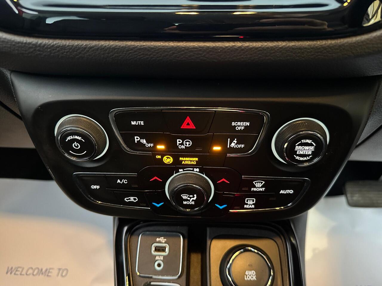 Jeep Compass OU19MUY