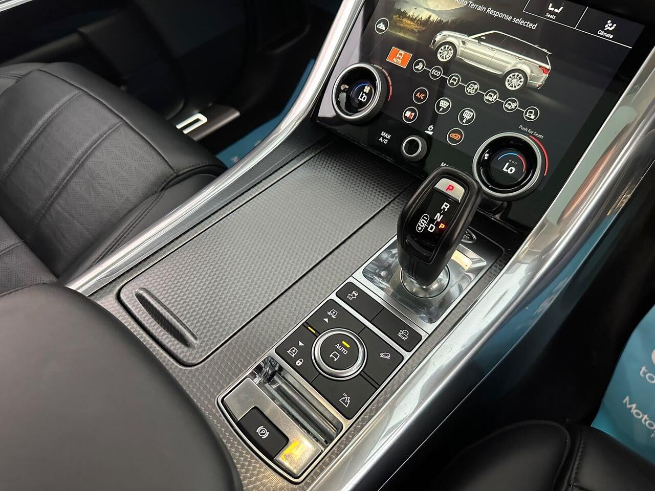 Land Rover Range Rover Sport DP18DXB