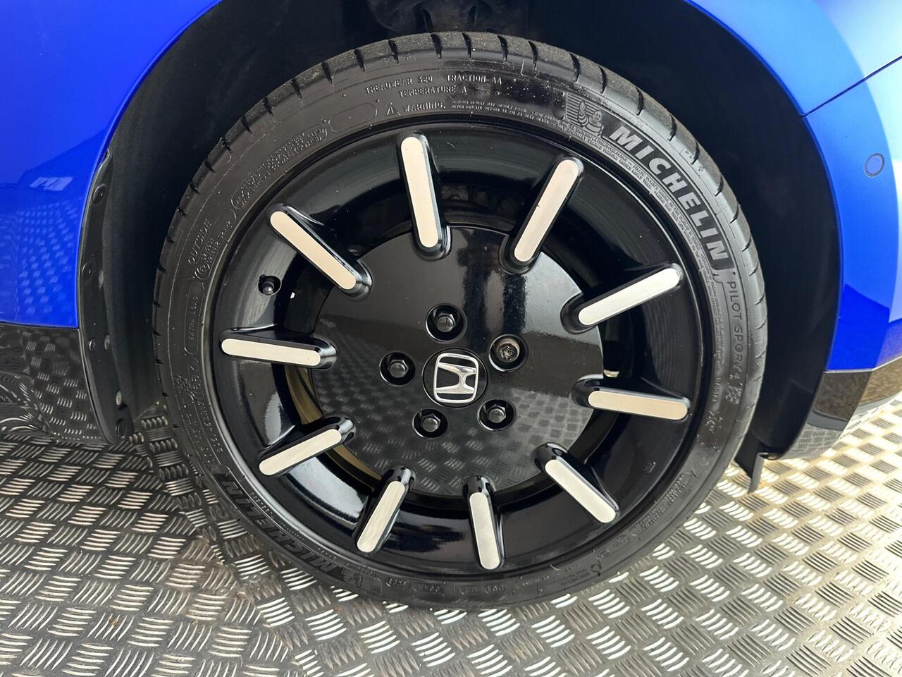 Honda Honda E DX21RKF