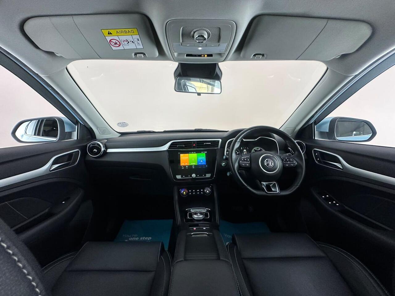 MG MG ZS PN71FBL