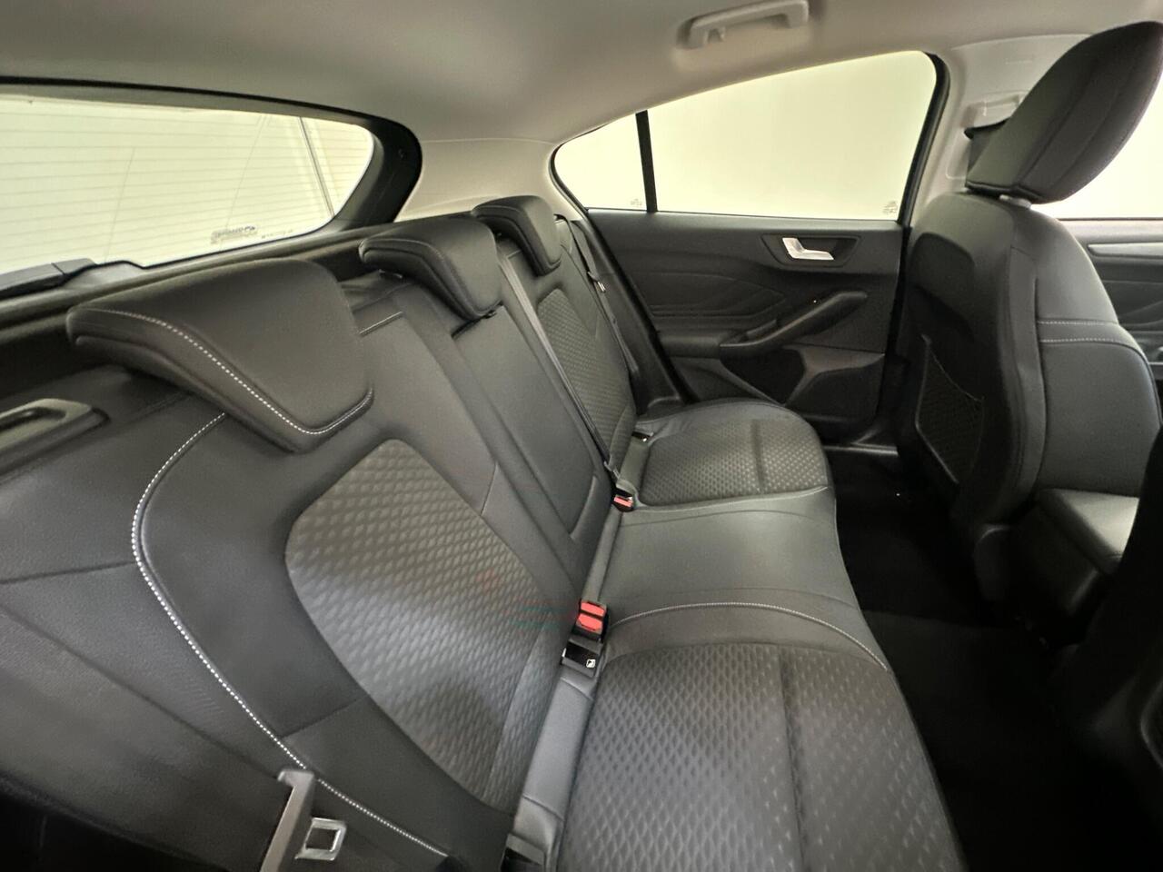 Ford Focus YT19RWD