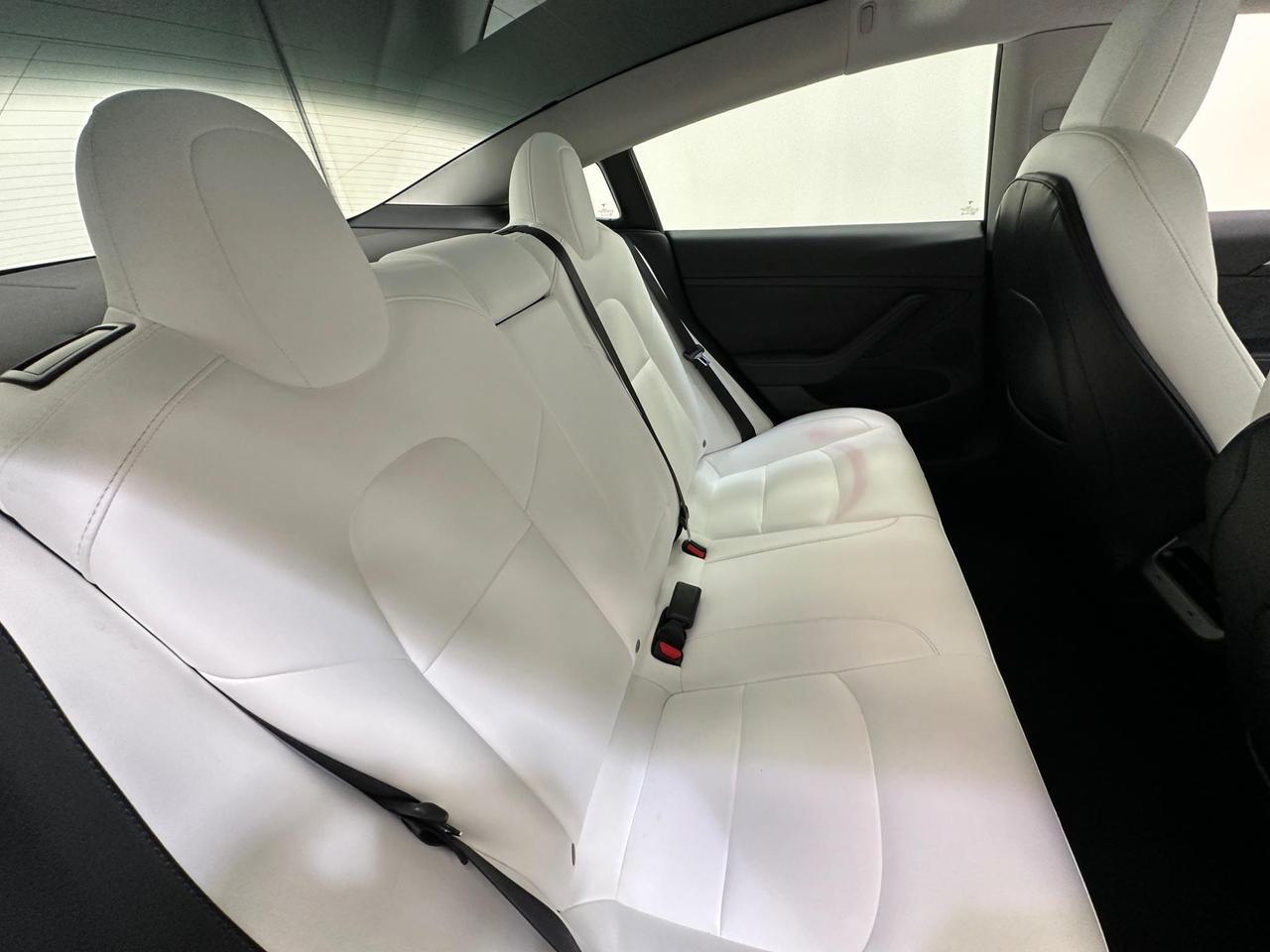 Tesla Model 3 GJ22FFE