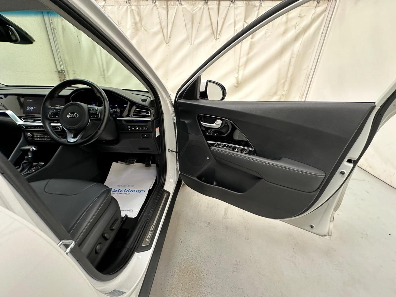 Kia Niro WN69JFA