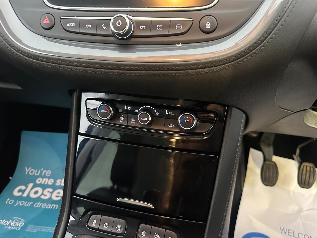 Vauxhall Grandland X DF21CBO