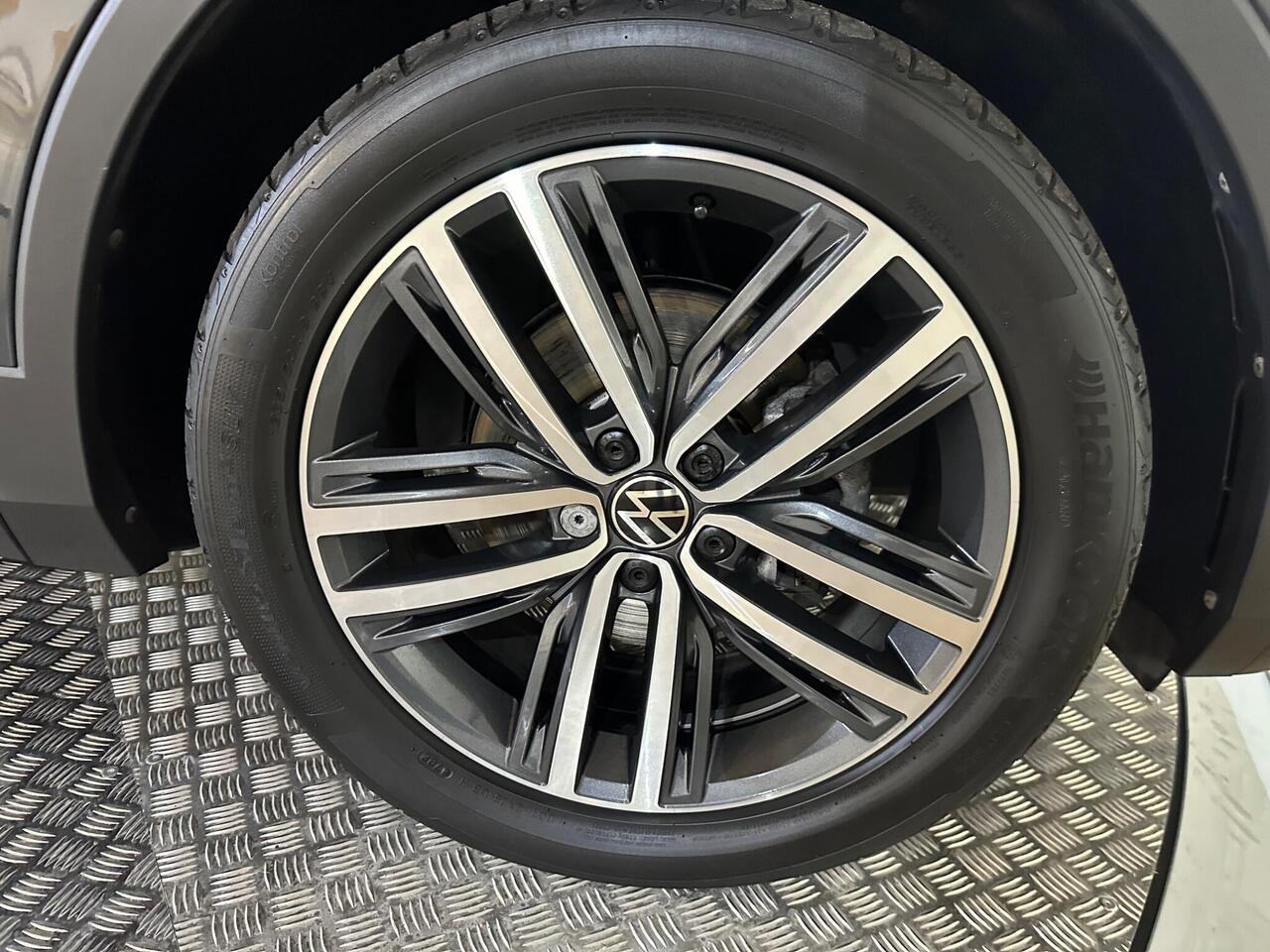 Volkswagen Tiguan KS23ORJ