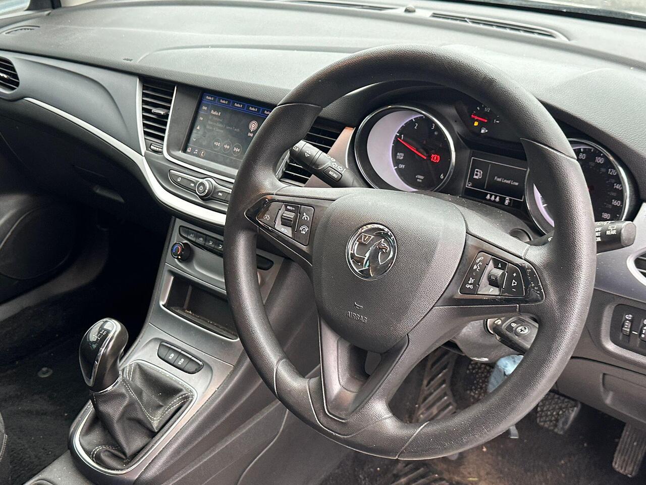 Vauxhall Astra DU70YZC