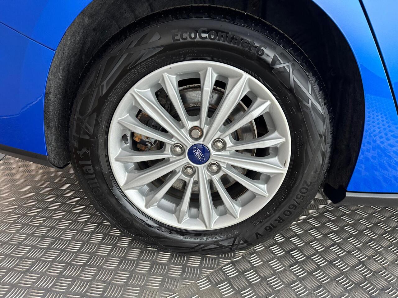 Ford Focus AF22SYT