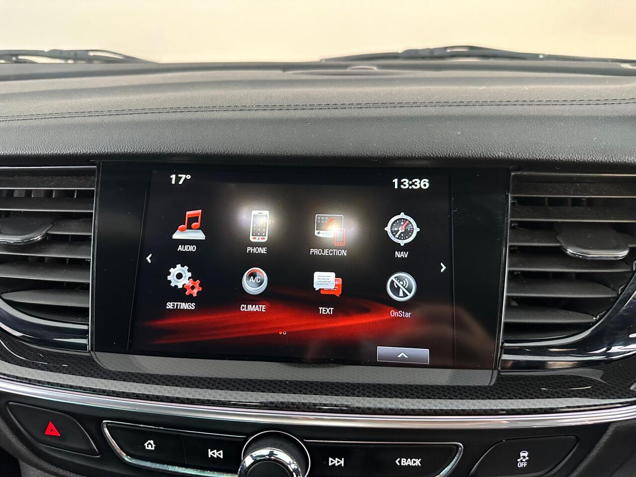 Vauxhall Insignia DY67VWC