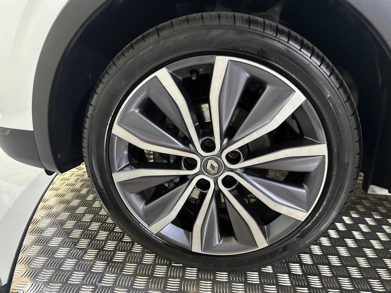 Renault Kadjar YB20UJV
