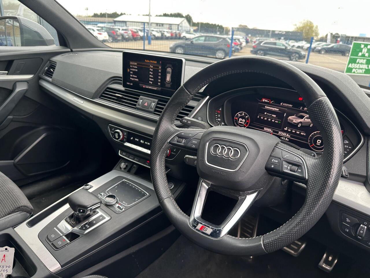 Audi Q5 YX19ODE