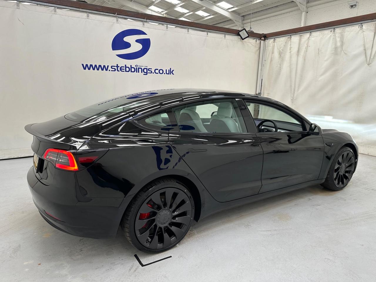 Tesla Model 3 GJ22FFE