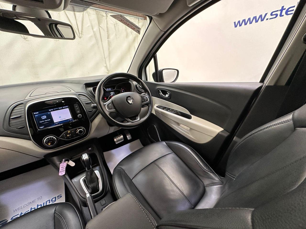Renault Captur EK69YKP