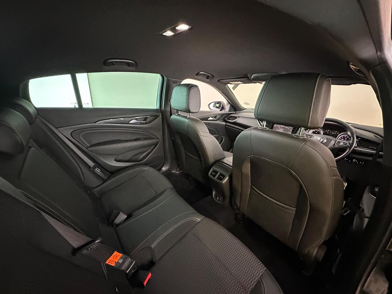 Vauxhall Insignia DY67VWC