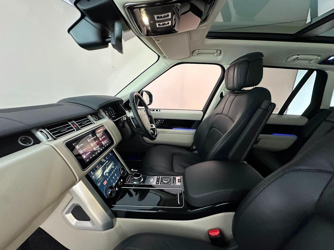 Land Rover Range Rover KV68HUY