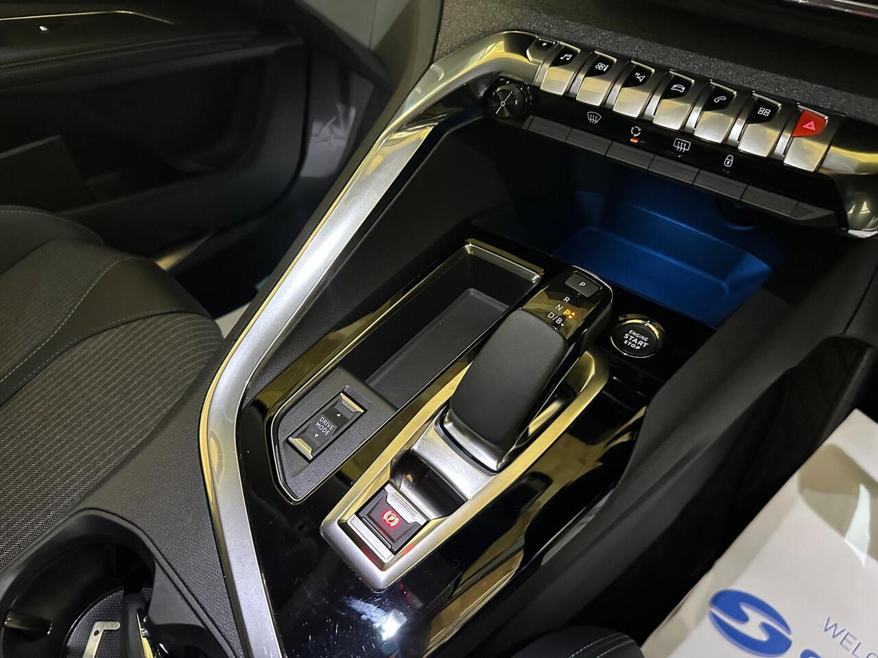 Peugeot 3008 LM72JCJ