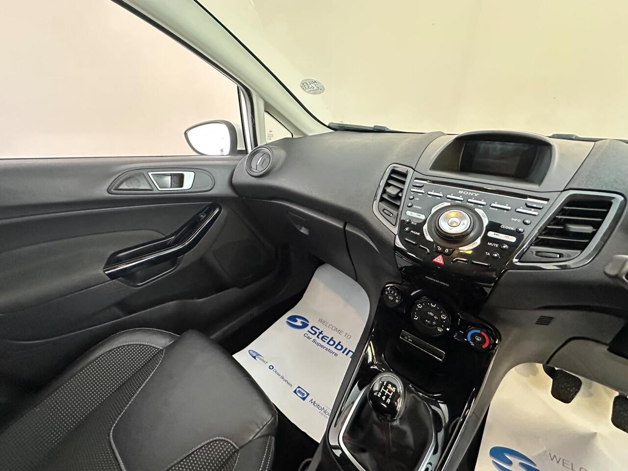 Ford Fiesta DX64JFU