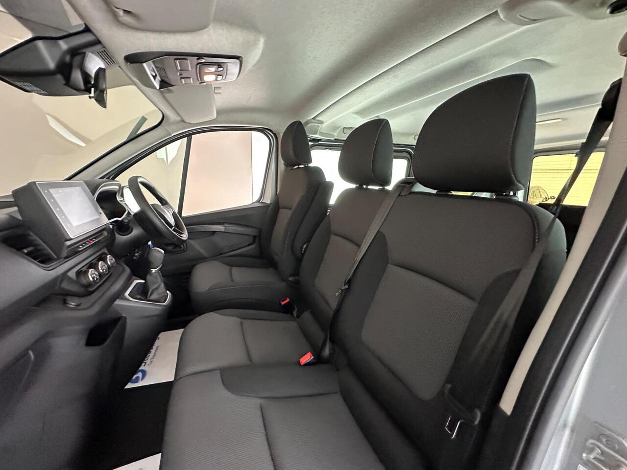 Renault Trafic OU25BUJ
