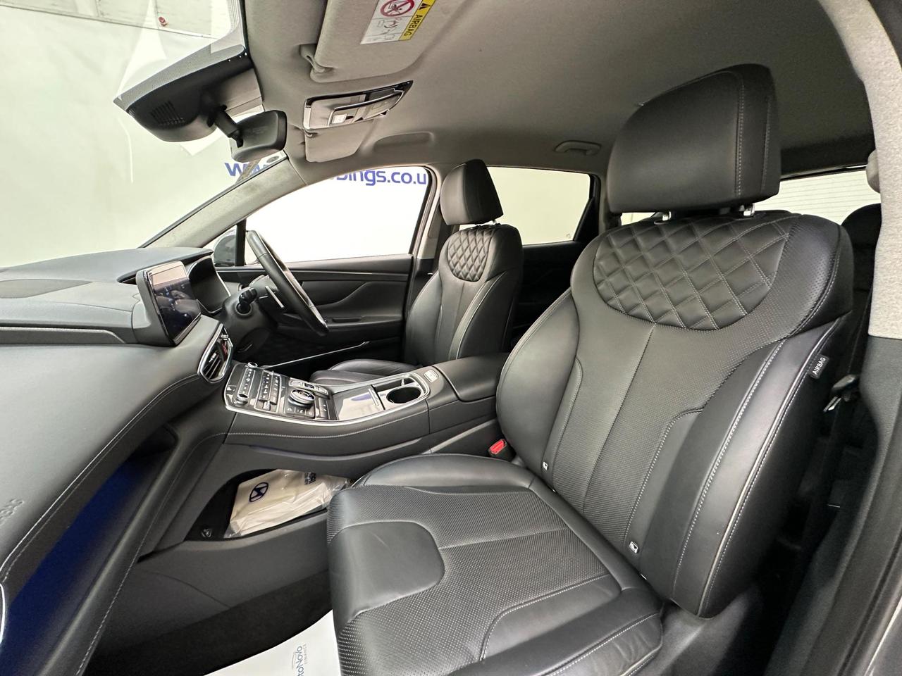 Hyundai Santa Fe DY72YEC