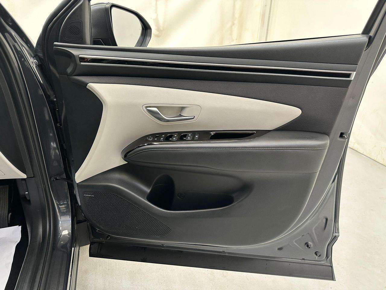 Hyundai TUCSON ET21OOW