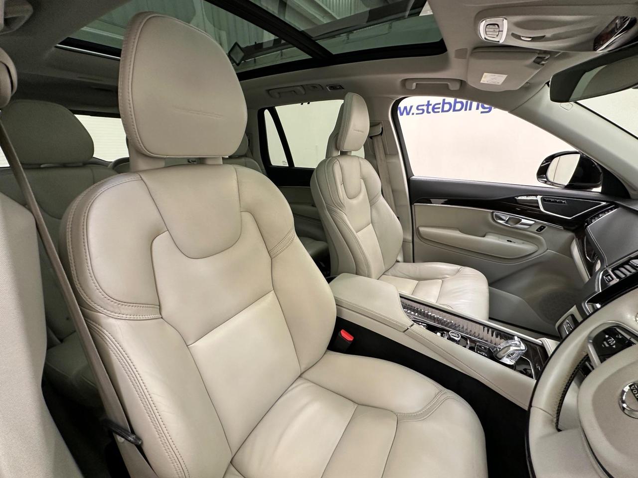 Volvo XC90 YT67WMO
