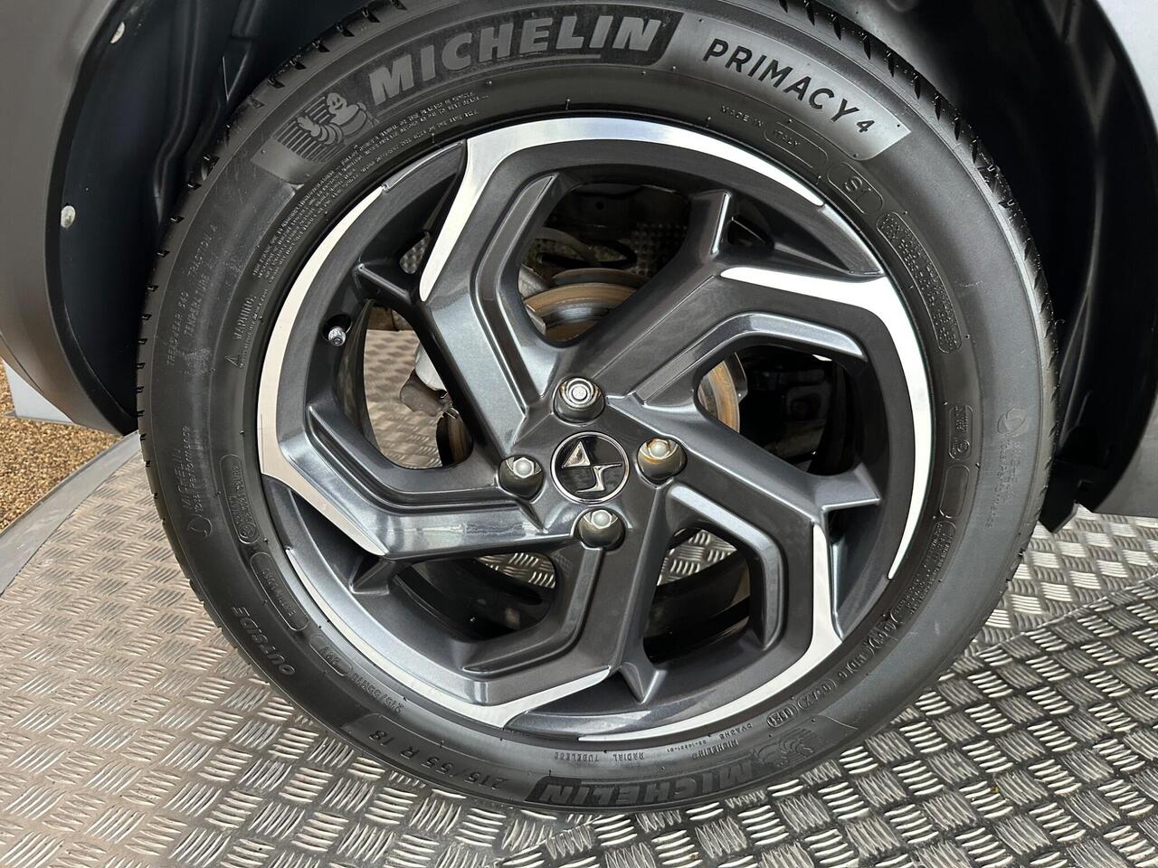 DS AUTOMOBILES DS 3 CROSSBACK CF21PLN