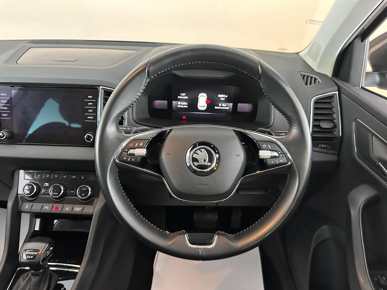 Skoda Karoq LF23SFO