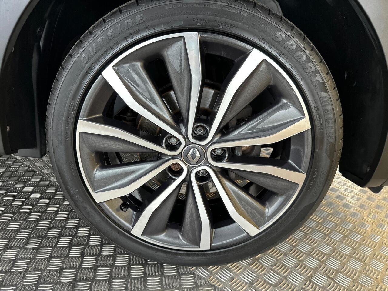 Renault Kadjar YF20EYV