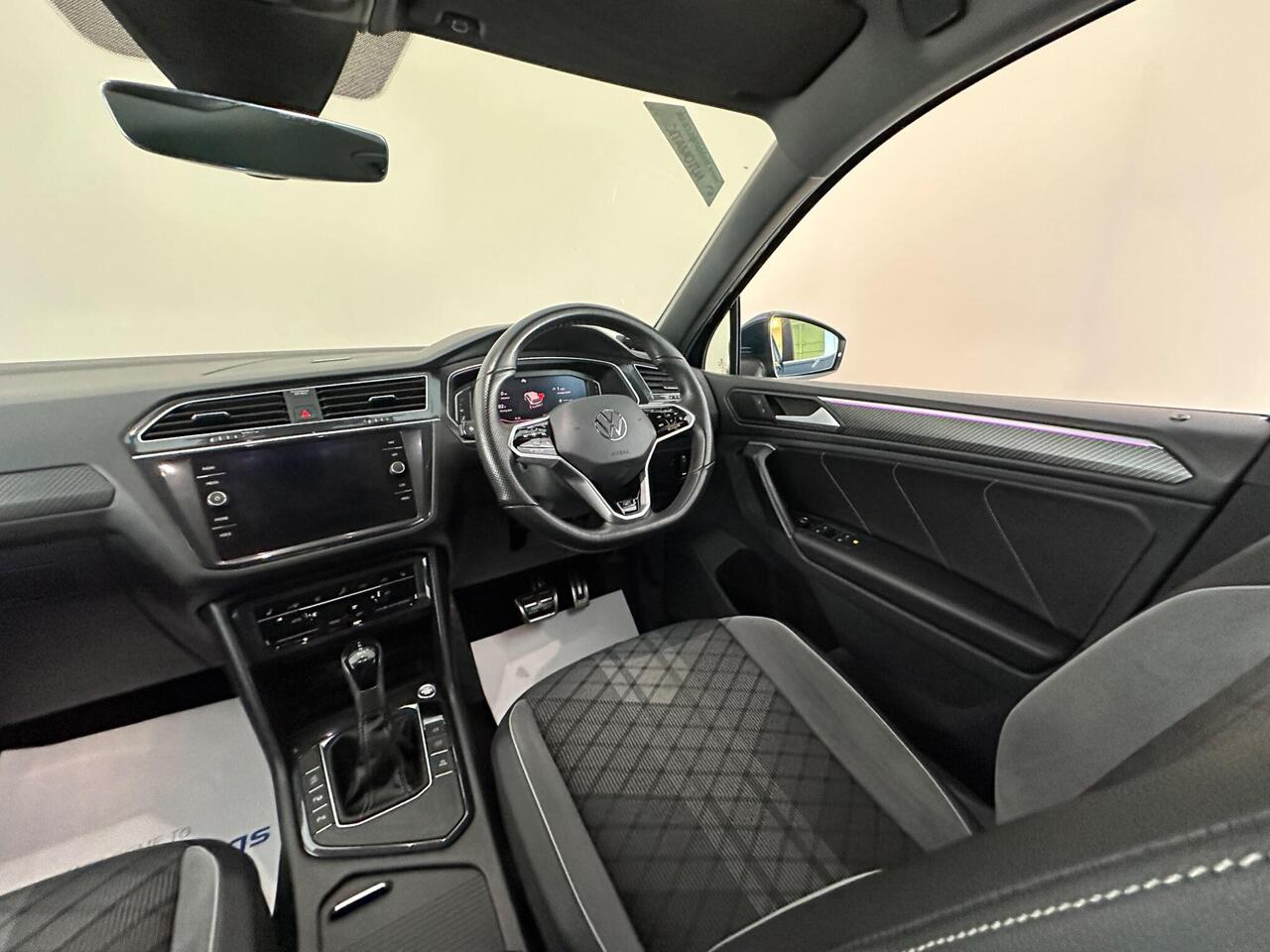 Volkswagen Tiguan VO24XRH