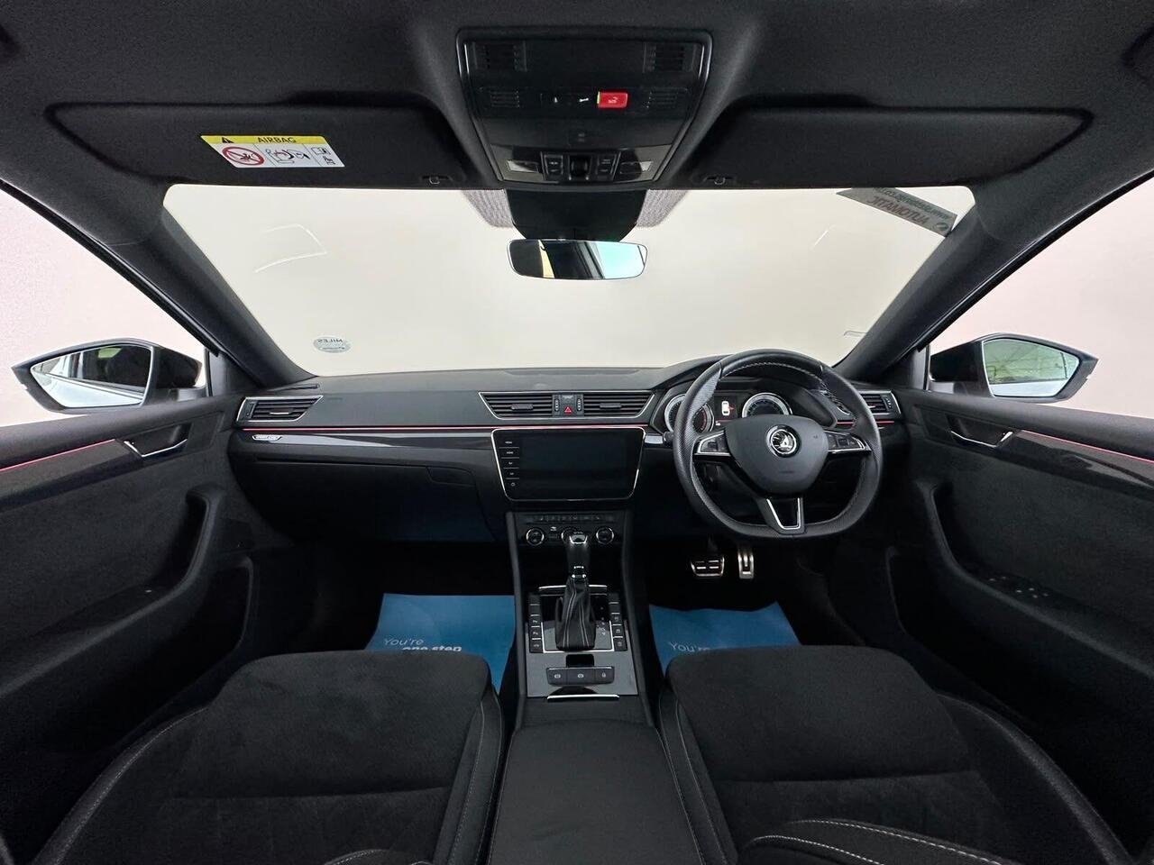 Skoda Superb OE67FTU