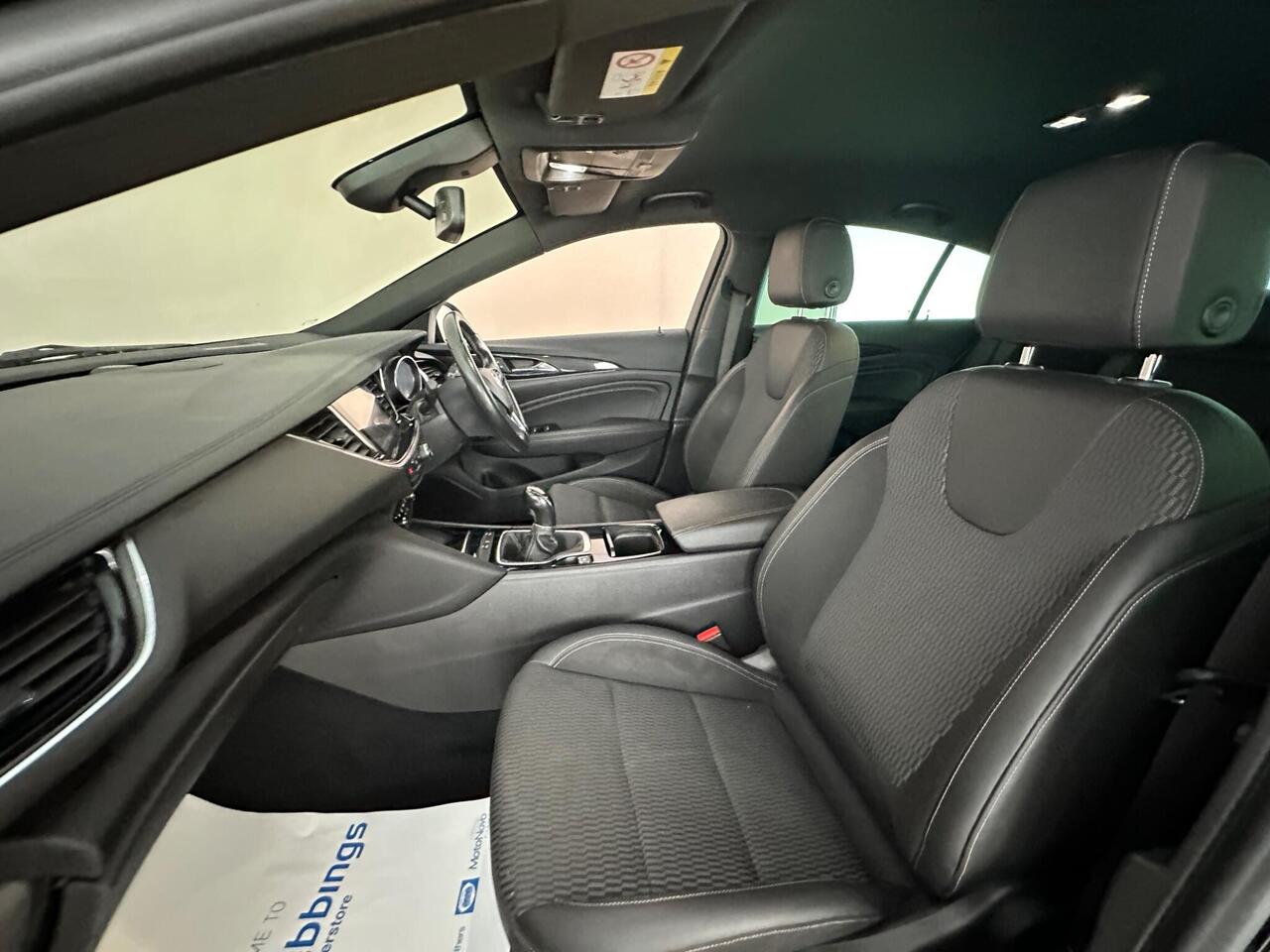 Vauxhall Insignia DY67VWC