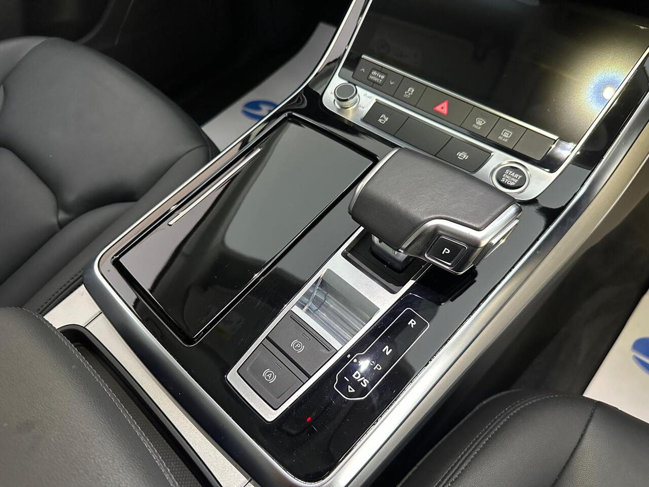 Audi Q7 GX22WMM