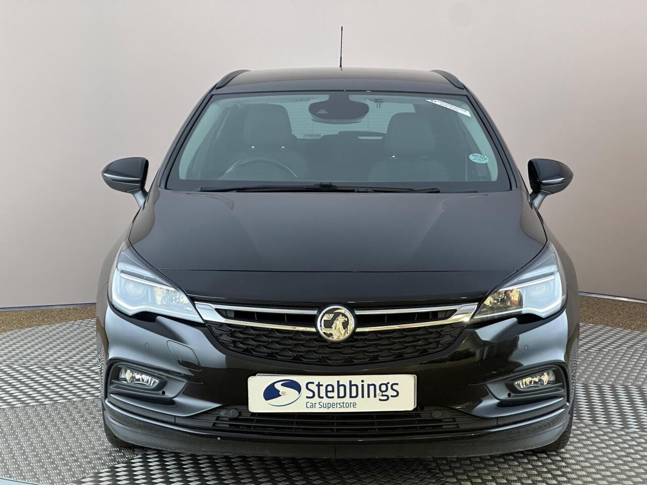 Vauxhall Astra DV68VUO
